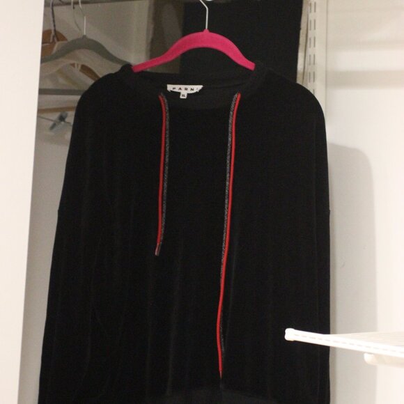 NWOT Black Sweater with Red & Gray Drawstrings Women’s Size XL - Picture 2 of 4